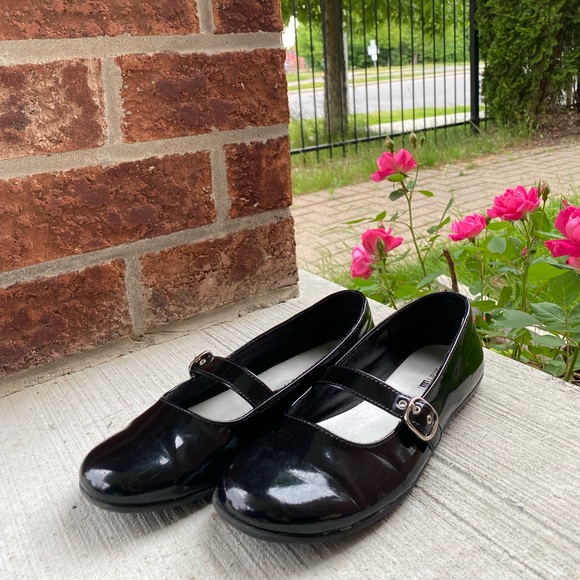 Black Smartfit flats women’s size 5.5 - Picture 2 of 4